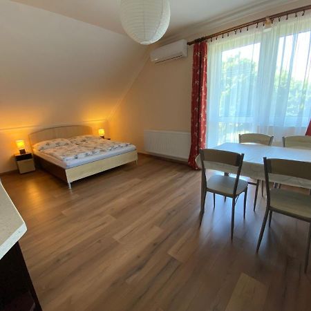 Magyar Apartman Iii. Διαμέρισμα Hajdúszoboszló Εξωτερικό φωτογραφία