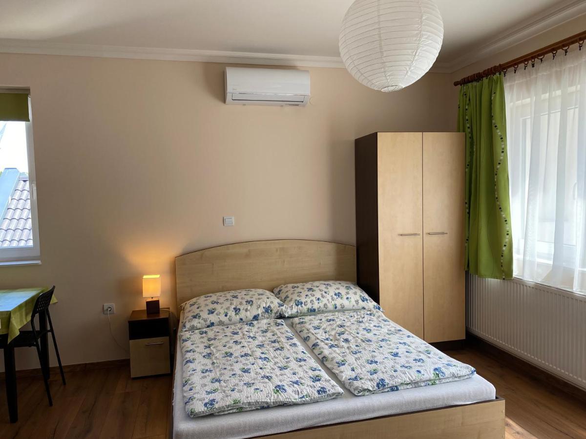 Magyar Apartman Iii. Διαμέρισμα Hajdúszoboszló Εξωτερικό φωτογραφία