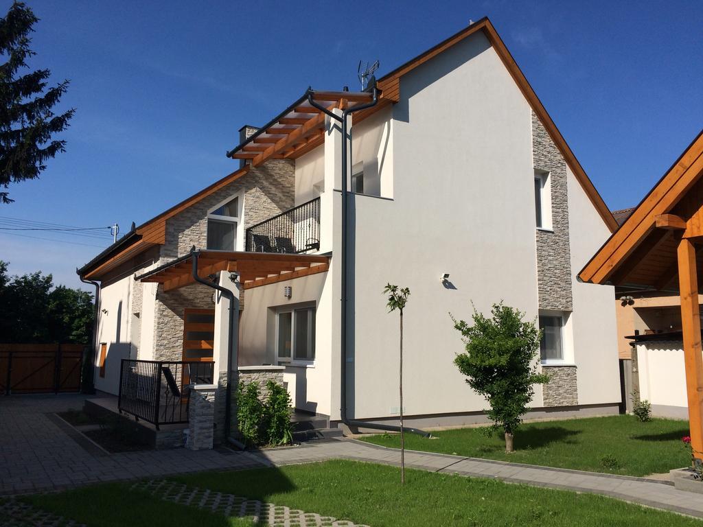 Magyar Apartman Iii. Διαμέρισμα Hajdúszoboszló Εξωτερικό φωτογραφία