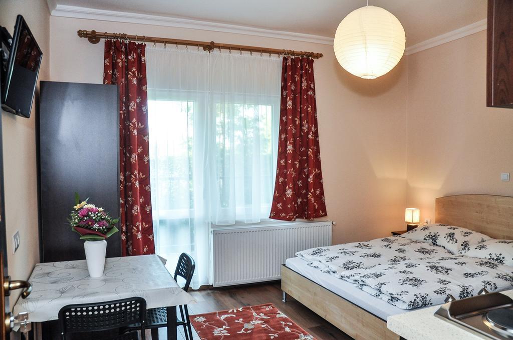 Magyar Apartman Iii. Διαμέρισμα Hajdúszoboszló Εξωτερικό φωτογραφία